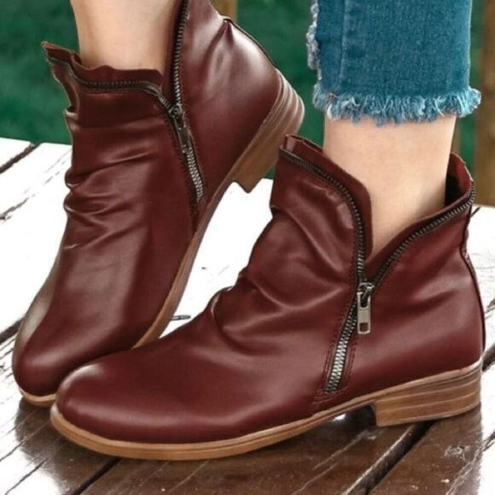 Lily Women’s Boots sz 7.5 Low Heel Wine Red NEW #bag QU